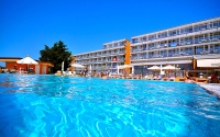 Holiday Hotel ***